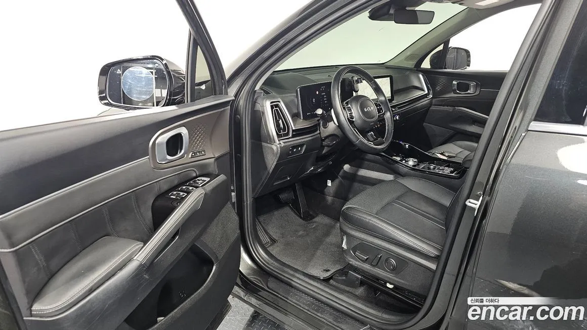 Kia Sorento — фото 10