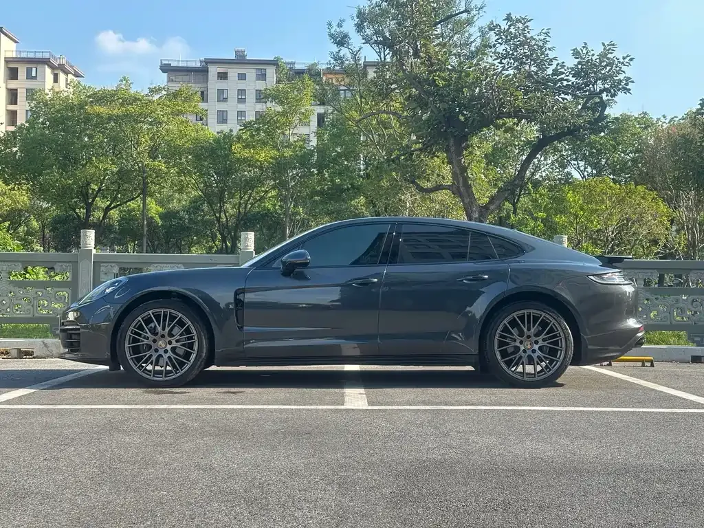 Porsche Panamera 2023 из CN, фото 4
