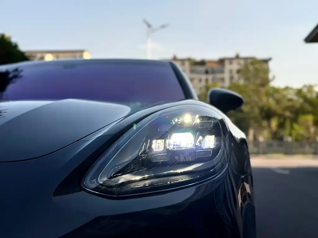 Porsche Panamera 2023 из CN, фото 7