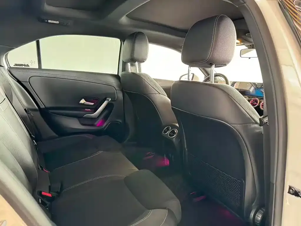 Mercedes-Benz A-Class 2022 из CN, фото 10