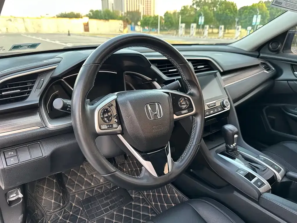 Honda Civic — фото 6