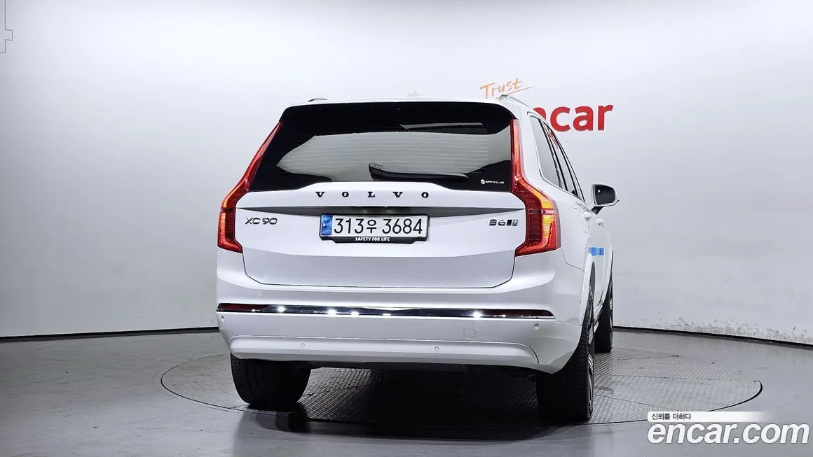 Volvo XC90 — фото 4