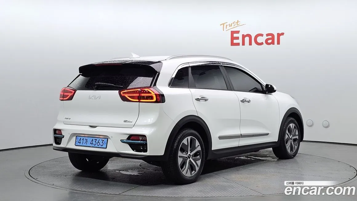 Kia Niro — фото 2