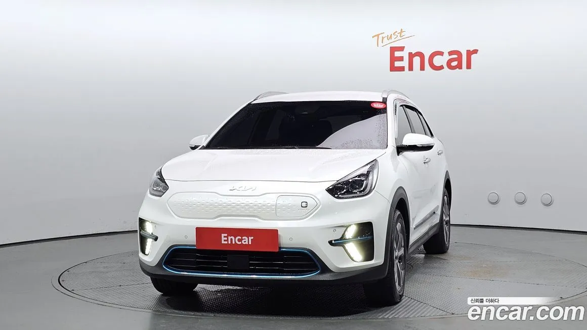 Kia Niro — фото 3