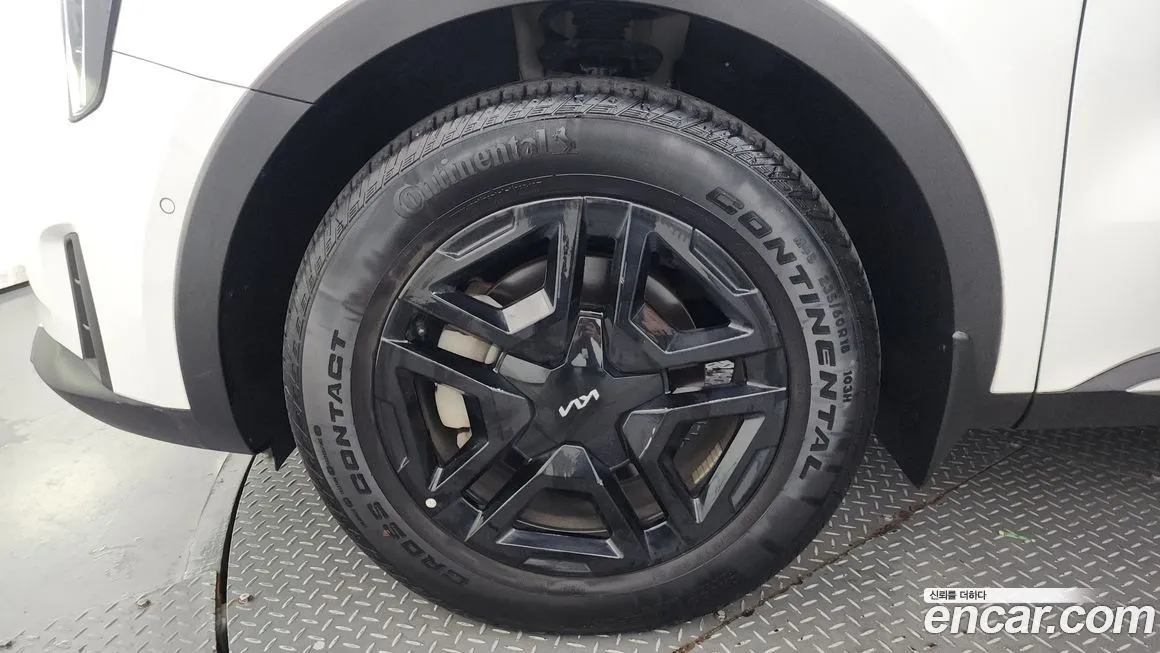 Kia Sorento — фото 5