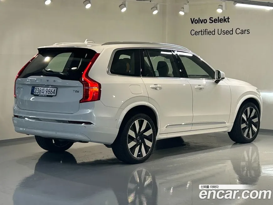 Volvo XC90 2025 из KR, фото 2