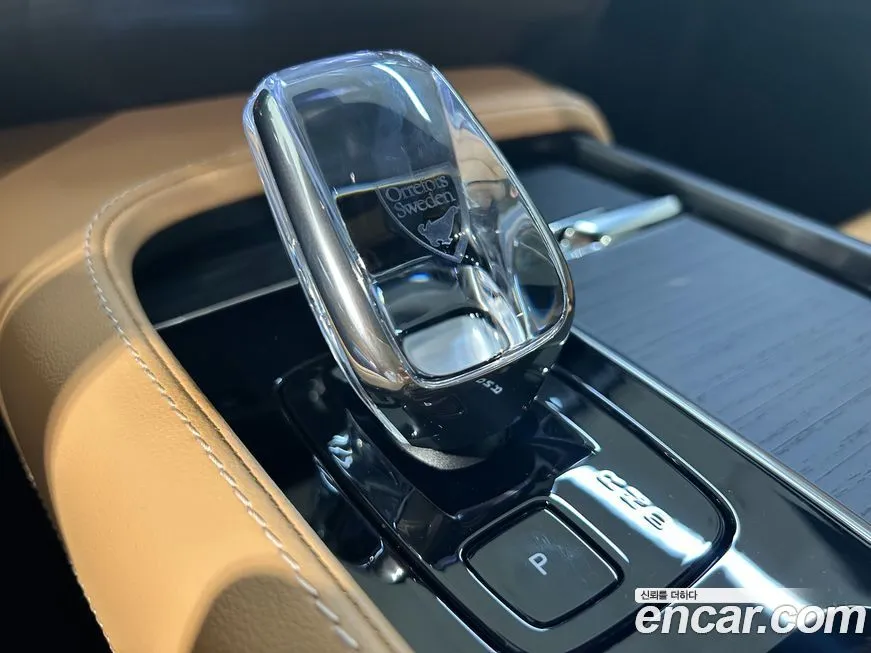Volvo XC90 2025 из KR, фото 9