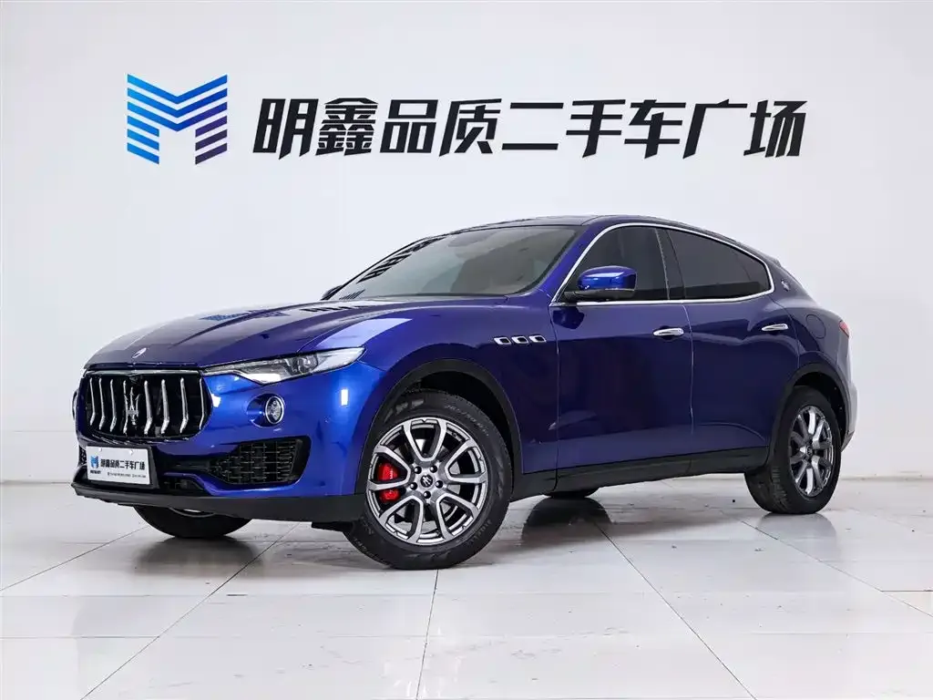 Maserati Levante — фото 2