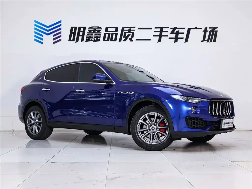 Maserati Levante — фото 5