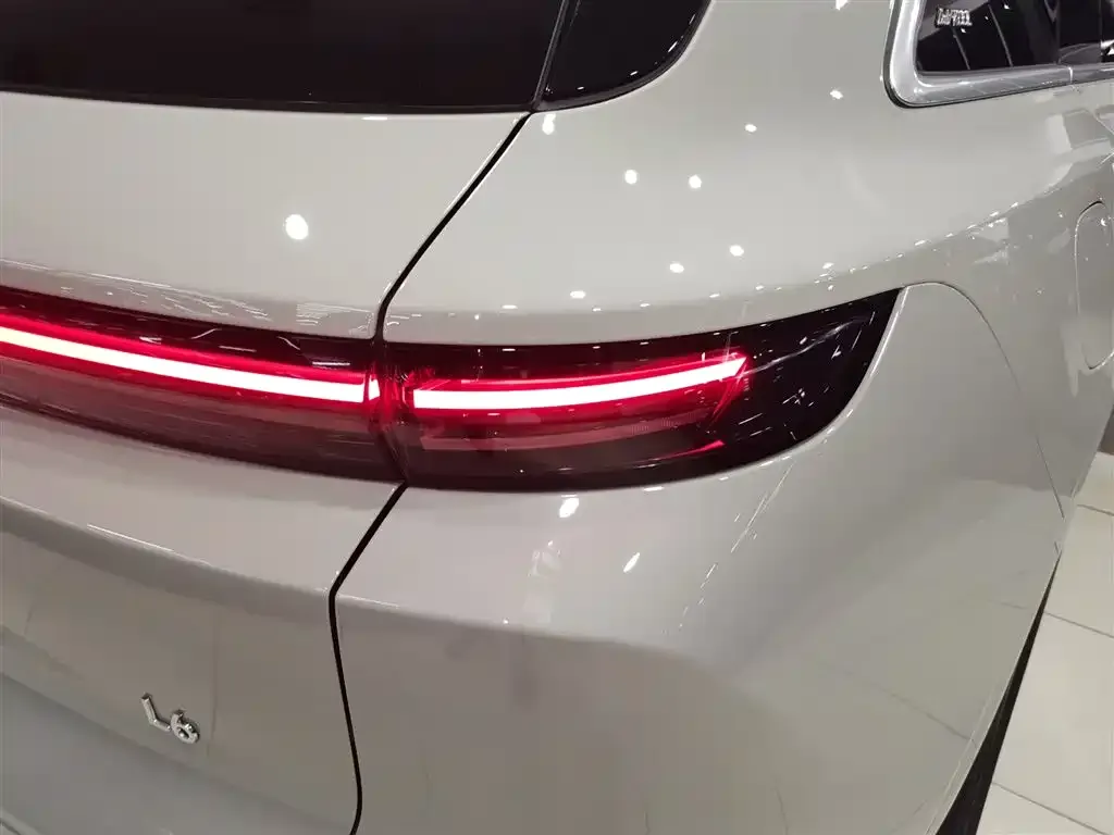 Li Auto L6 2024 из CN, фото 8