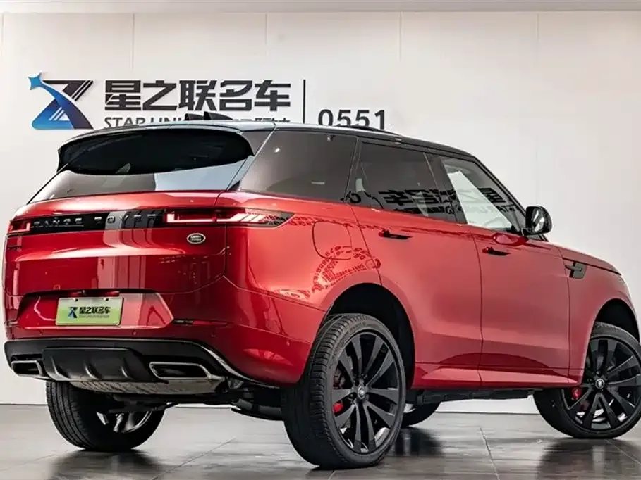 Land Rover Sport PHEV — фото 7