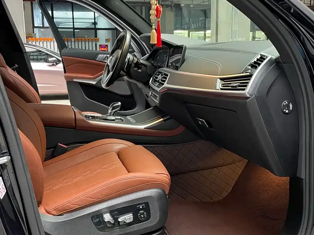 BMW X7 2022 из CN, фото 10