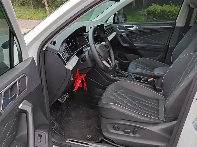 Volkswagen Tiguan L 2024 из CN, фото 2