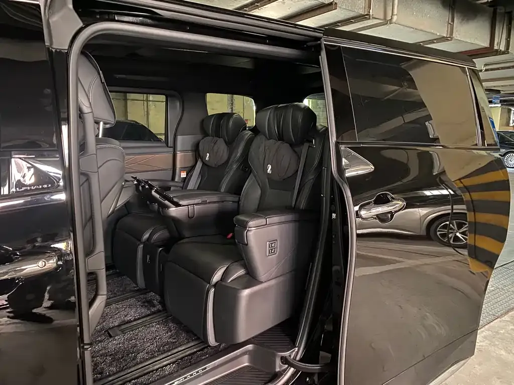 Toyota Alphard 2024 из CN, фото 6
