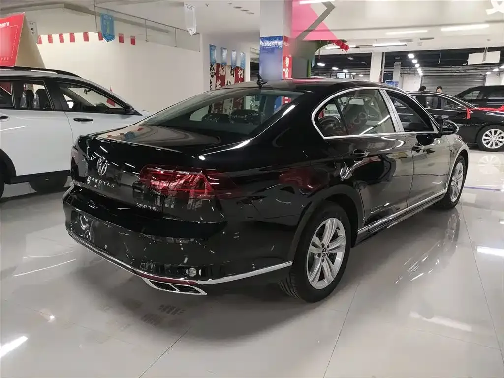 Volkswagen Magotan 2025 из CN, фото 4