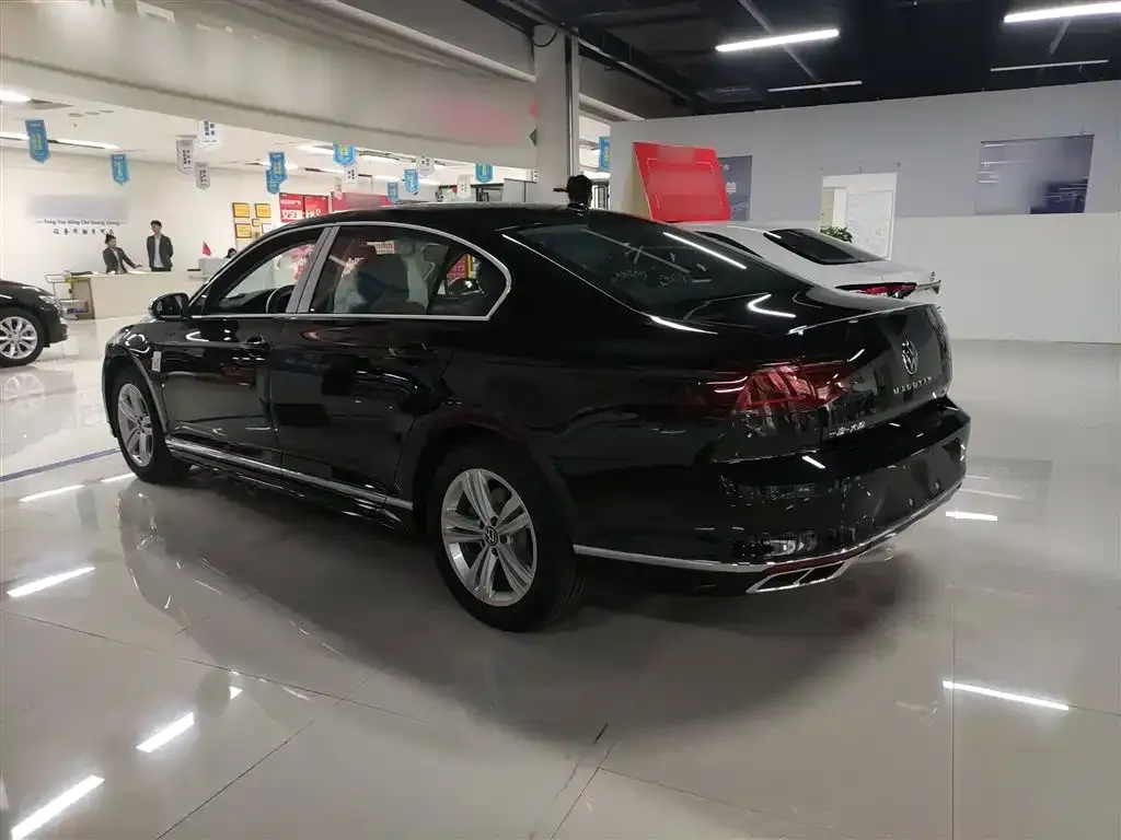 Volkswagen Magotan 2025 из CN, фото 6