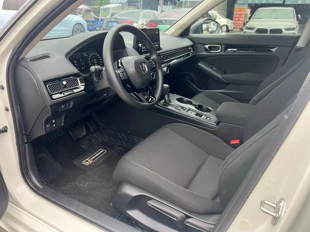 Honda Civic 2023 из CN, фото 4