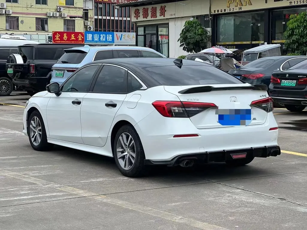 Honda Civic 2023 из CN, фото 7