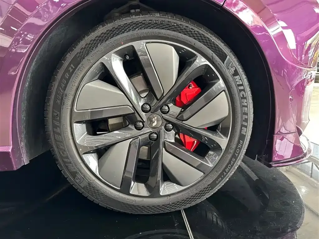 Li Auto L9 2024 из CN, фото 8