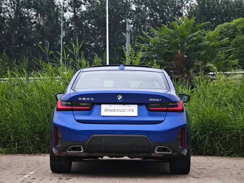 BMW 3 Series 2024 из CN, фото 4