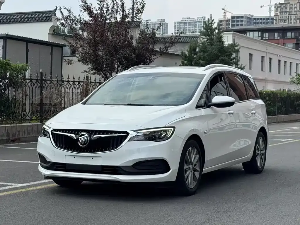 Buick GL6 2023 из CN, фото 3