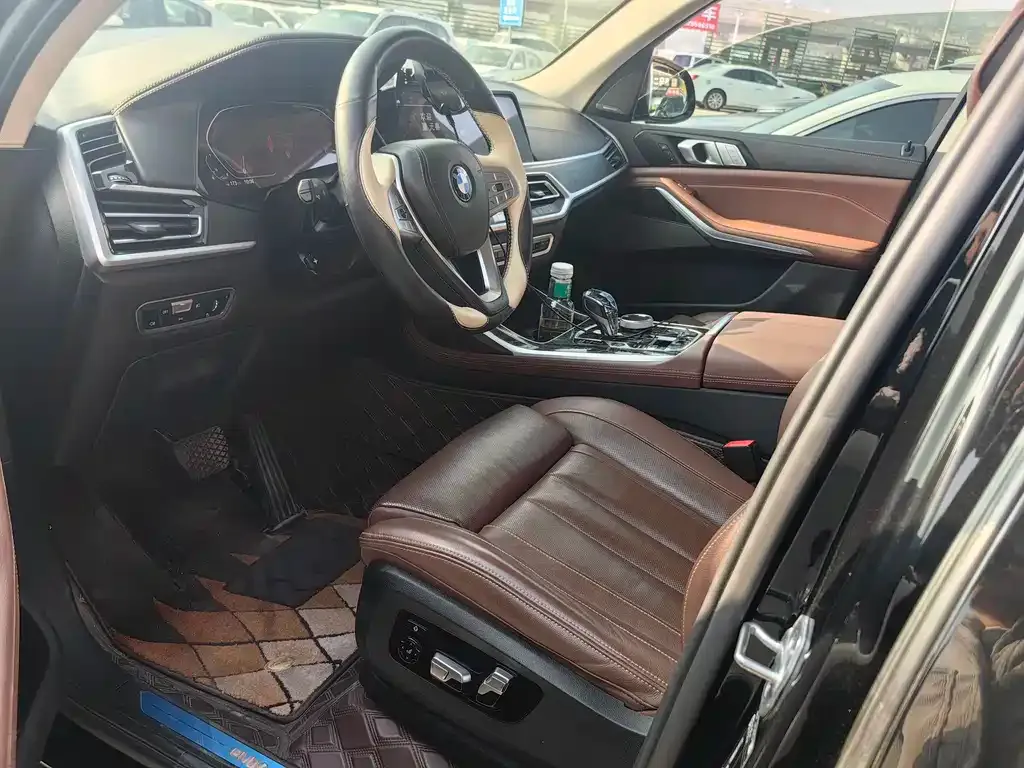 BMW X7 2021 из CN, фото 5