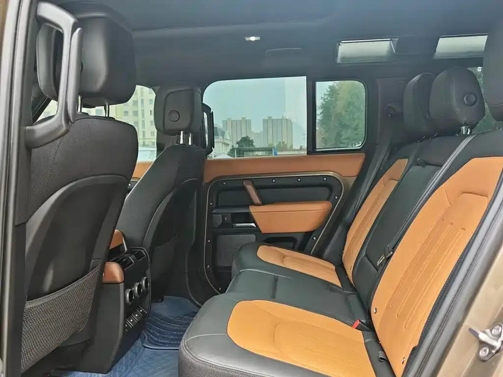 Land Rover Defender 2023 из CN, фото 6