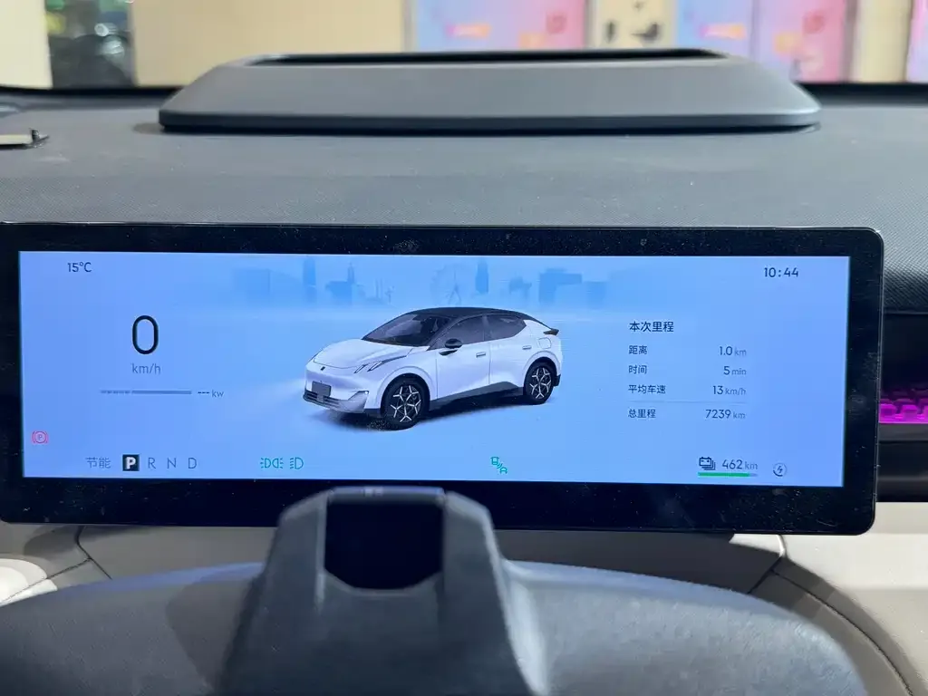 Lynk & Co Z20 2025 из CN, фото 10