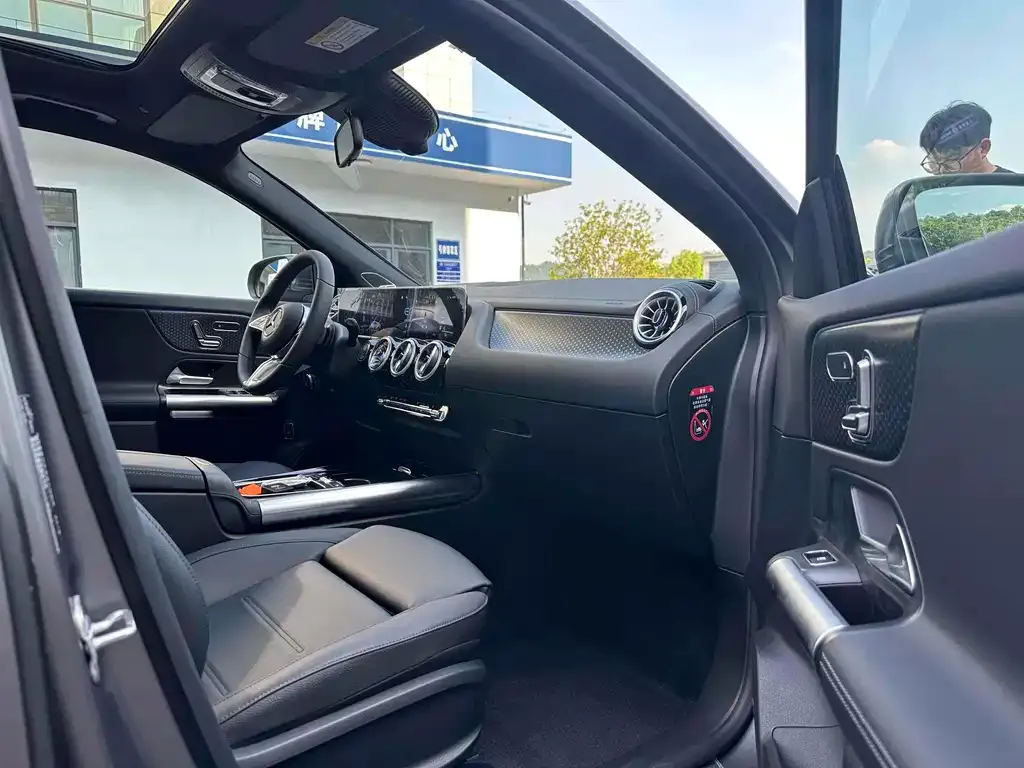 Mercedes-Benz EQA 2025 из CN, фото 10