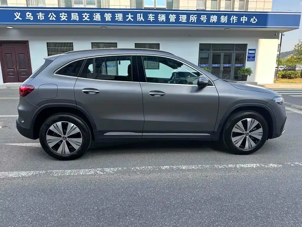 Mercedes-Benz EQA 2025 из CN, фото 7