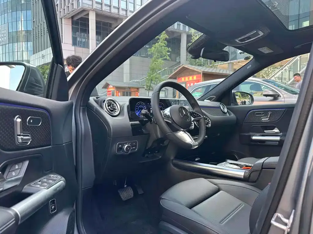 Mercedes-Benz EQA 2025 из CN, фото 9