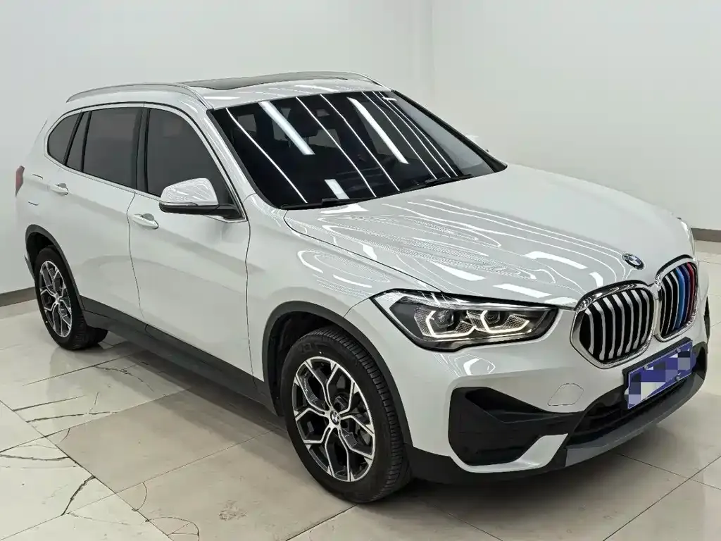 BMW X1 2022 из CN, фото 2