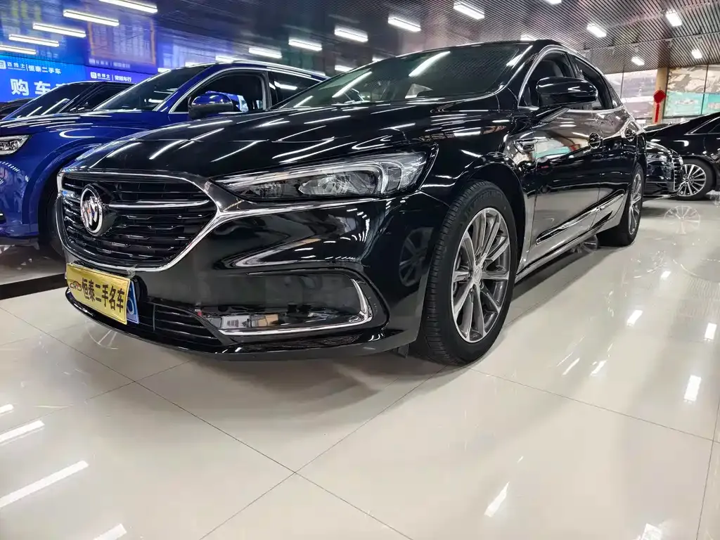 Buick LaCrosse 2022 из CN, фото 1