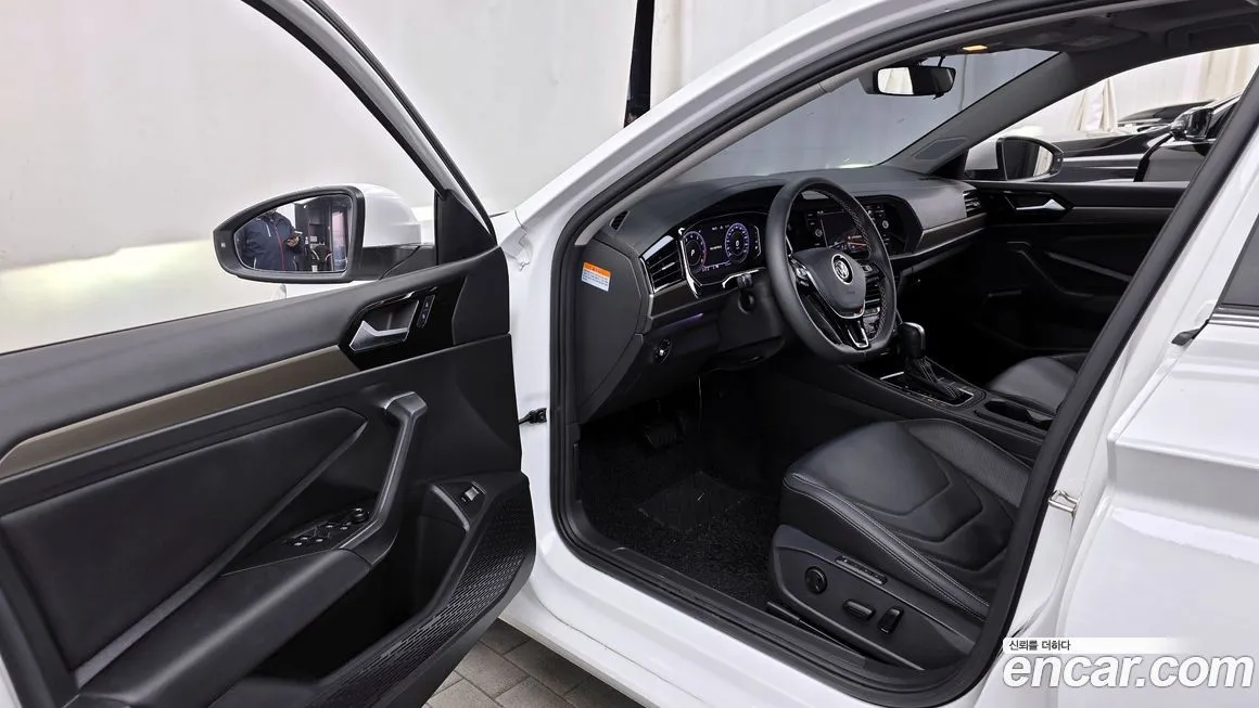 Volkswagen Jetta 2021 из KR, фото 10