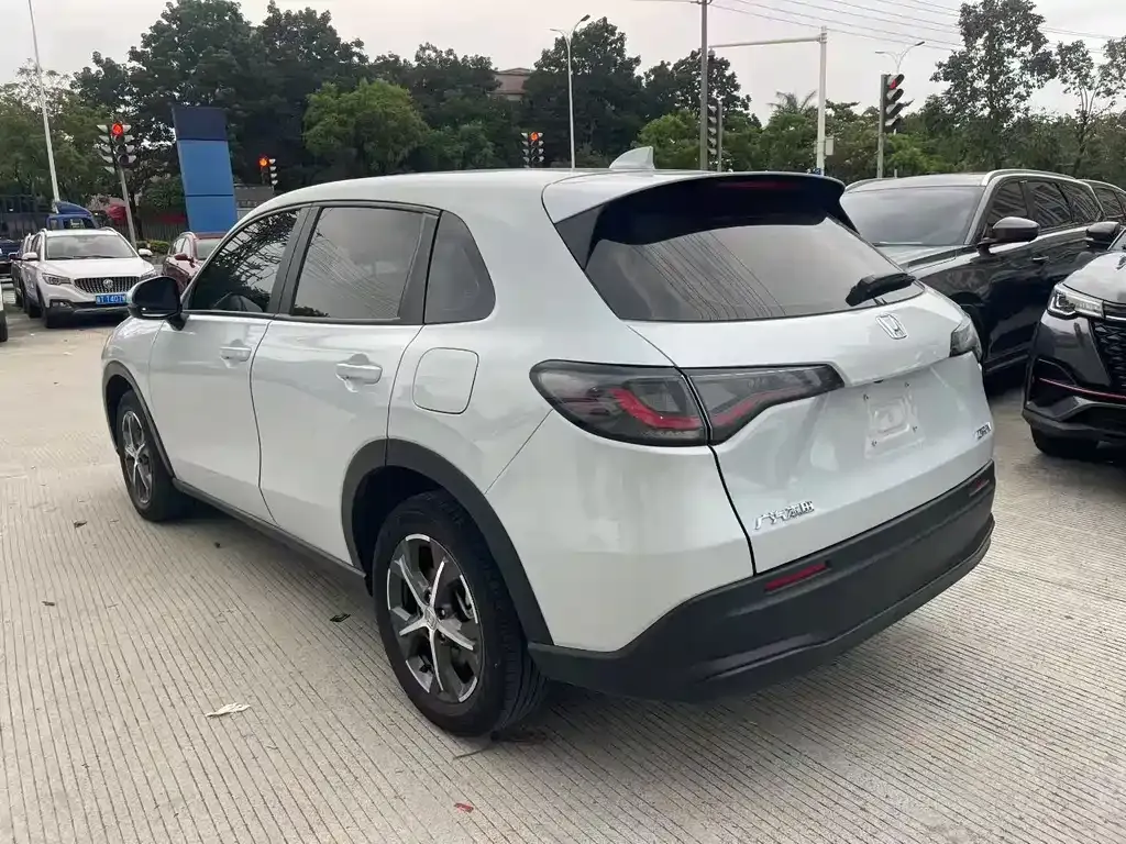 Honda ZR-V 2023 из CN, фото 4