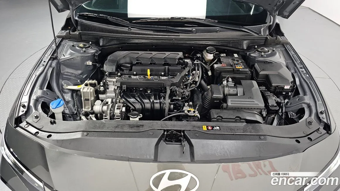 Hyundai AVANTE — фото 6