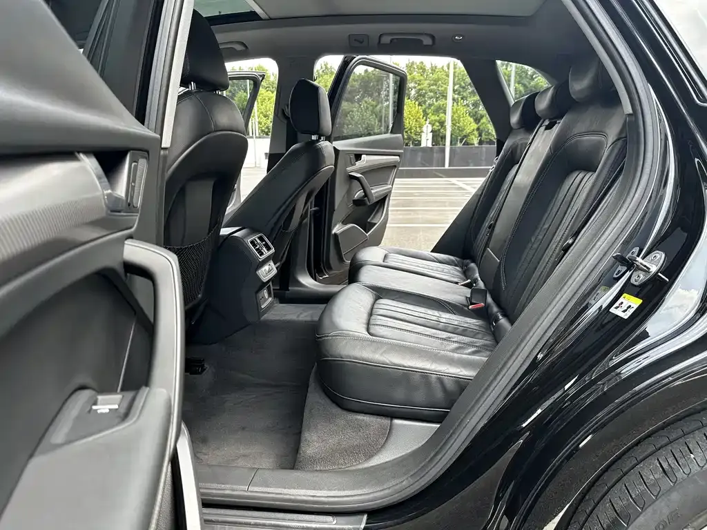 Audi Q5L 2021 из CN, фото 10