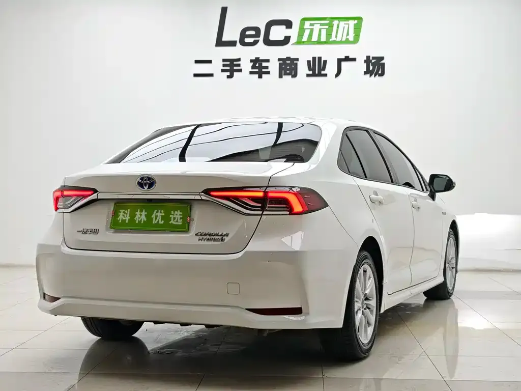 Toyota Corolla 2023 из CN, фото 3