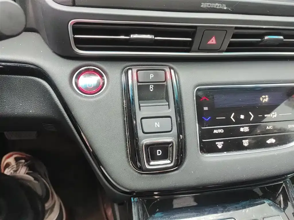 Honda Elysion 2023 из CN, фото 7