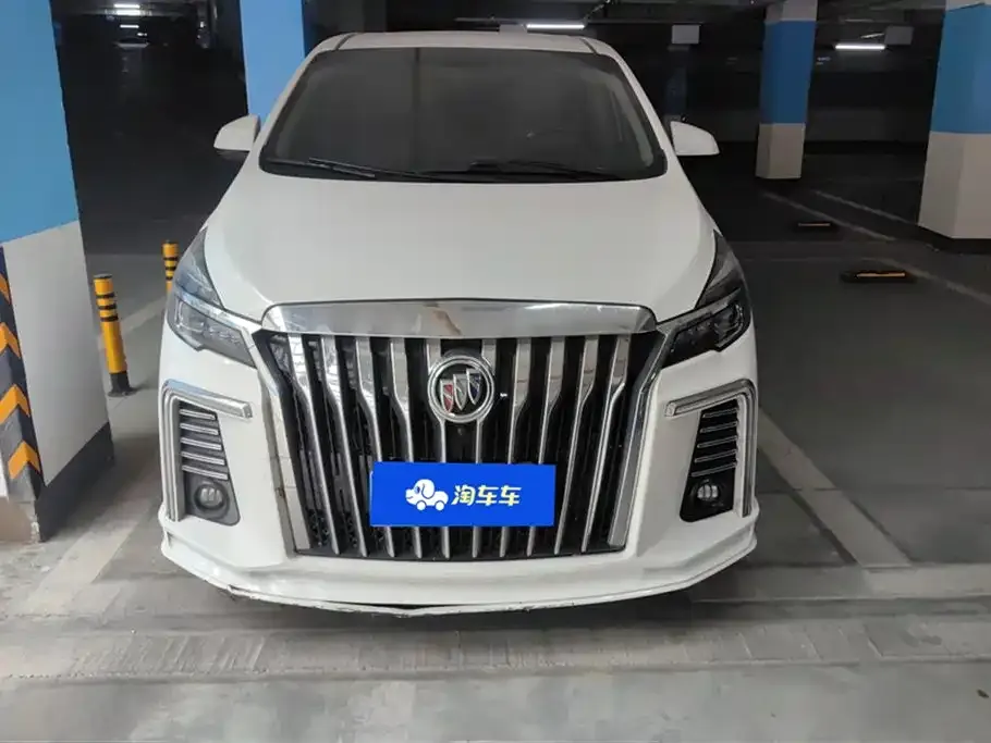 Buick GL8 2021 из CN, фото 2