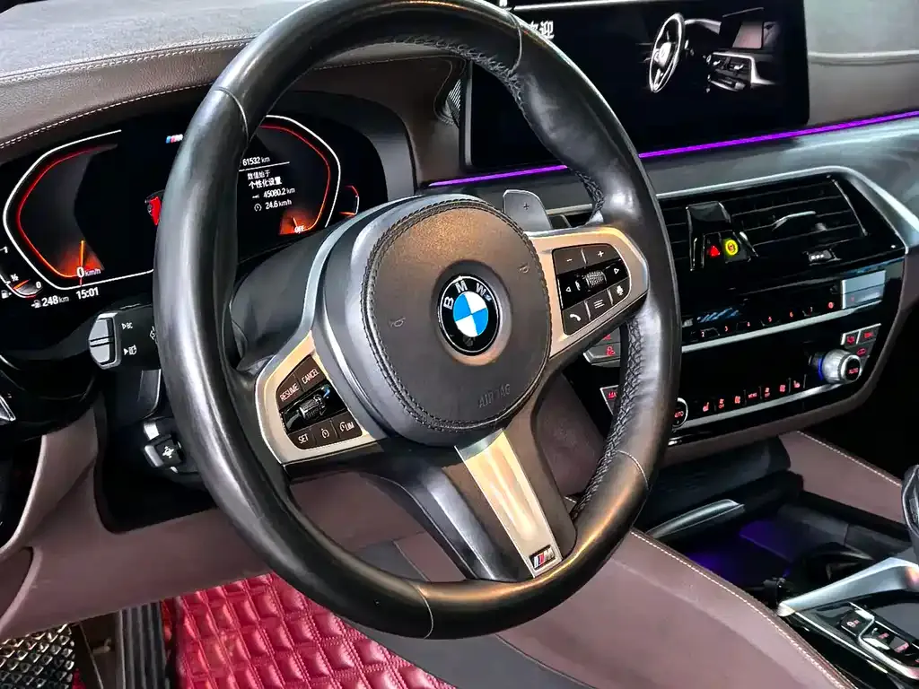 BMW 5 Series 2021 из CN, фото 3