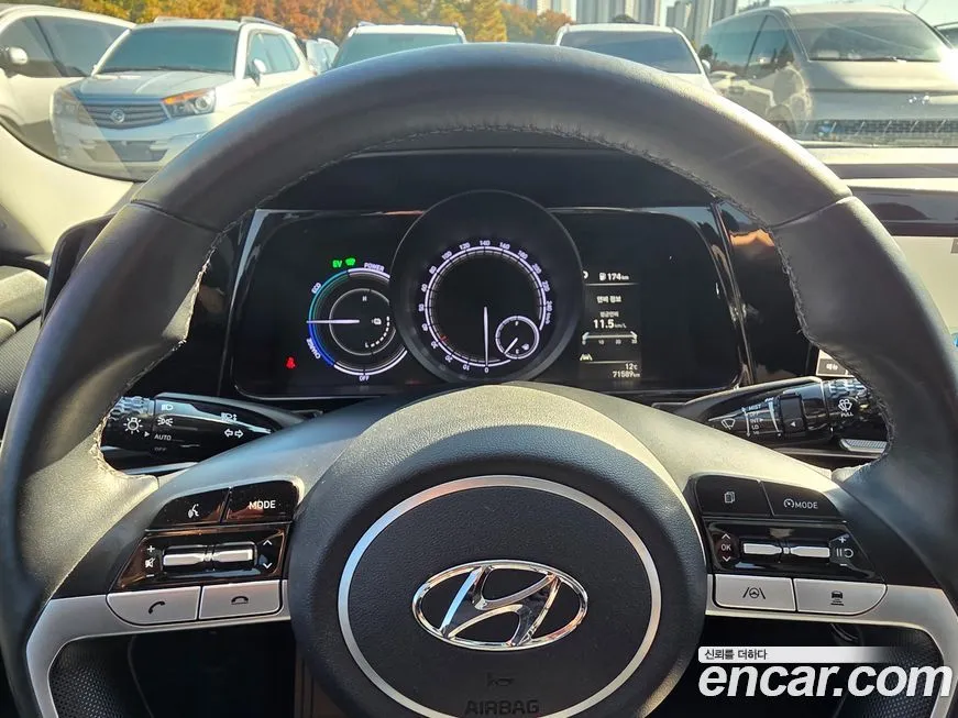 Hyundai AVANTE — фото 9