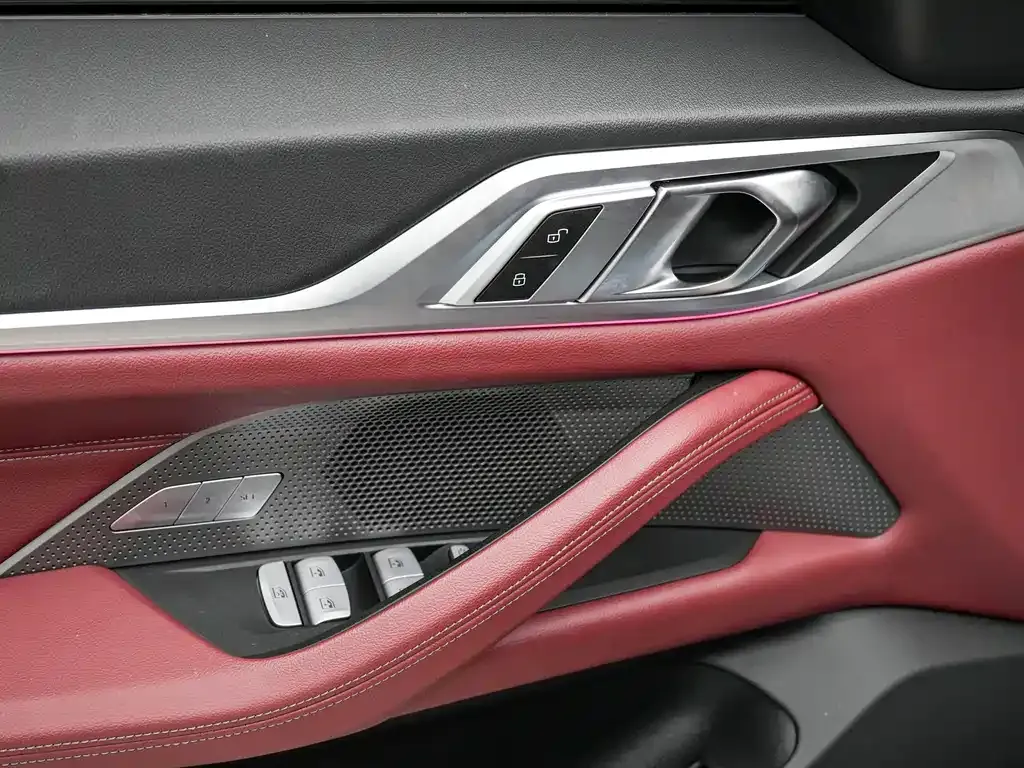 BMW 4 Series 2024 из CN, фото 8