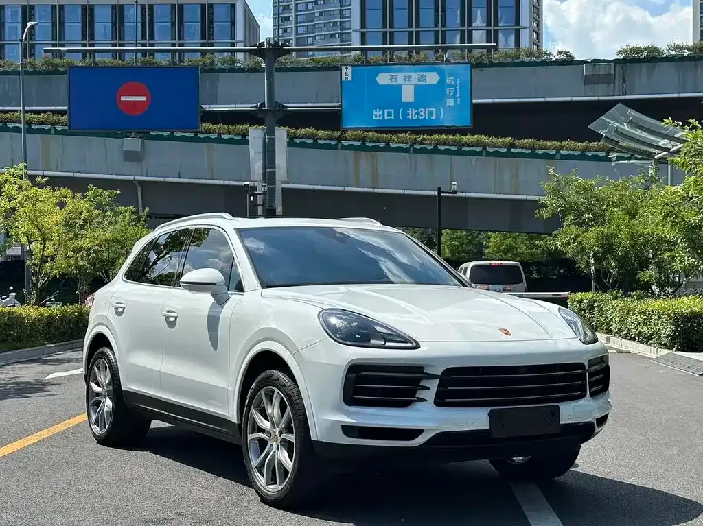 Porsche Cayenne 2023 из CN, фото 3