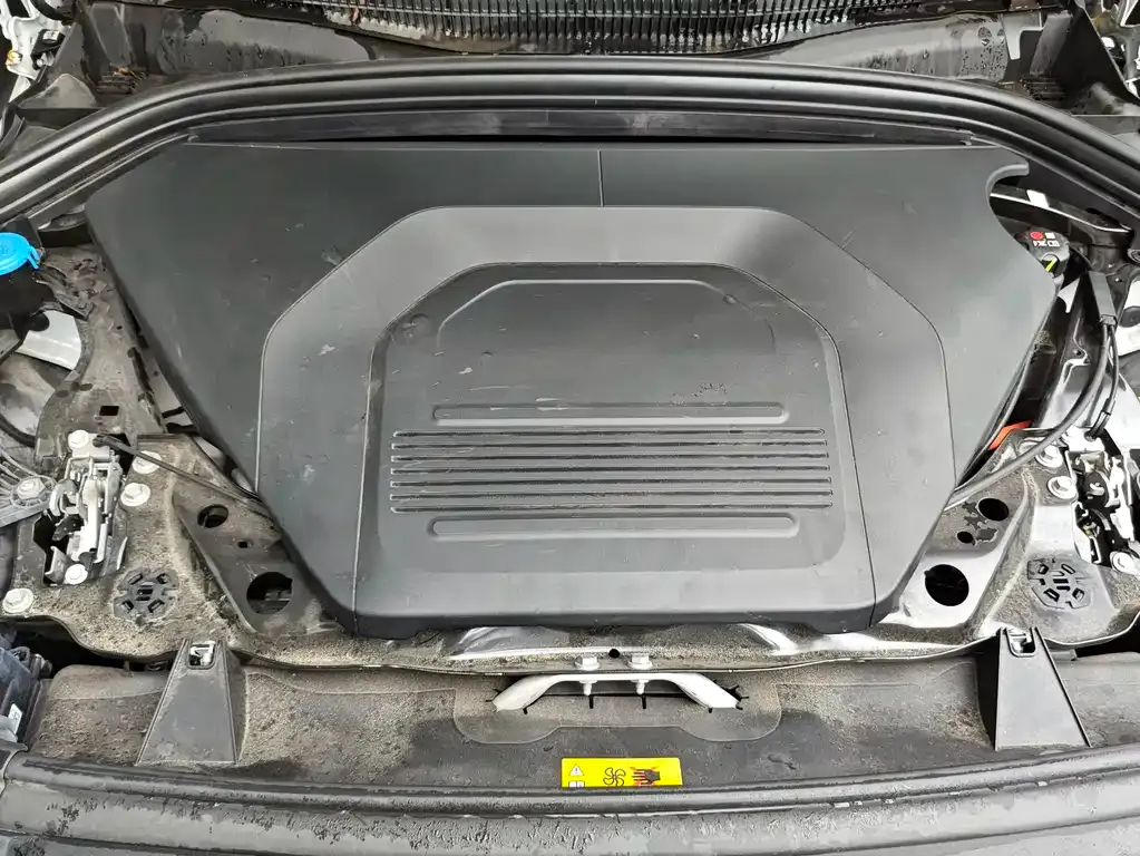 BMW iX1 2023 из CN, фото 8
