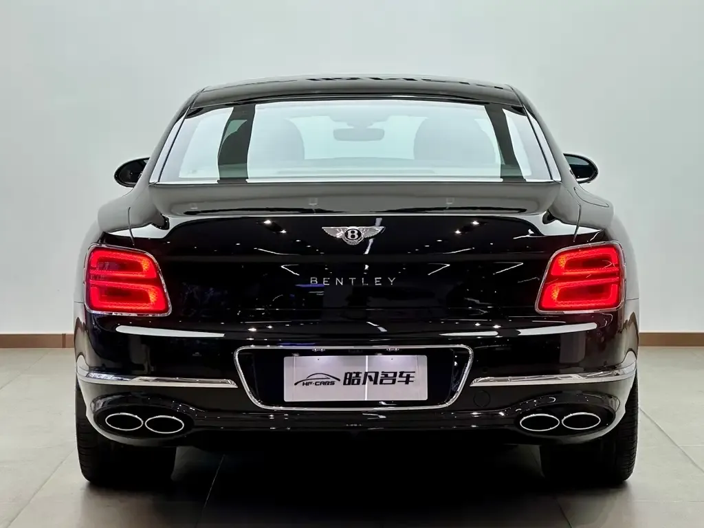Bentley Flying Spur 2021 из CN, фото 4