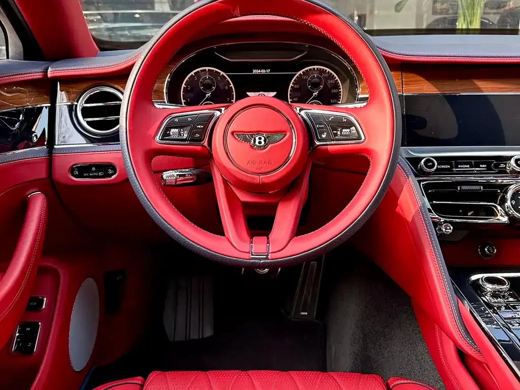 Bentley Flying Spur 2021 из CN, фото 7