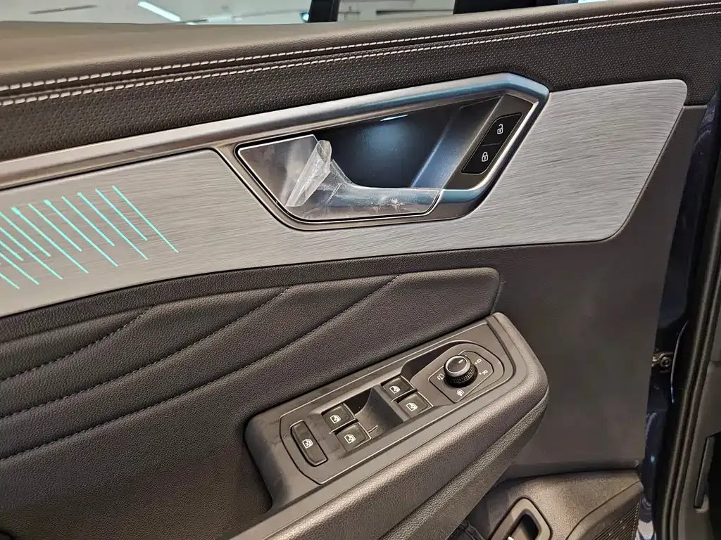 Volkswagen Talagon 2024 из CN, фото 10