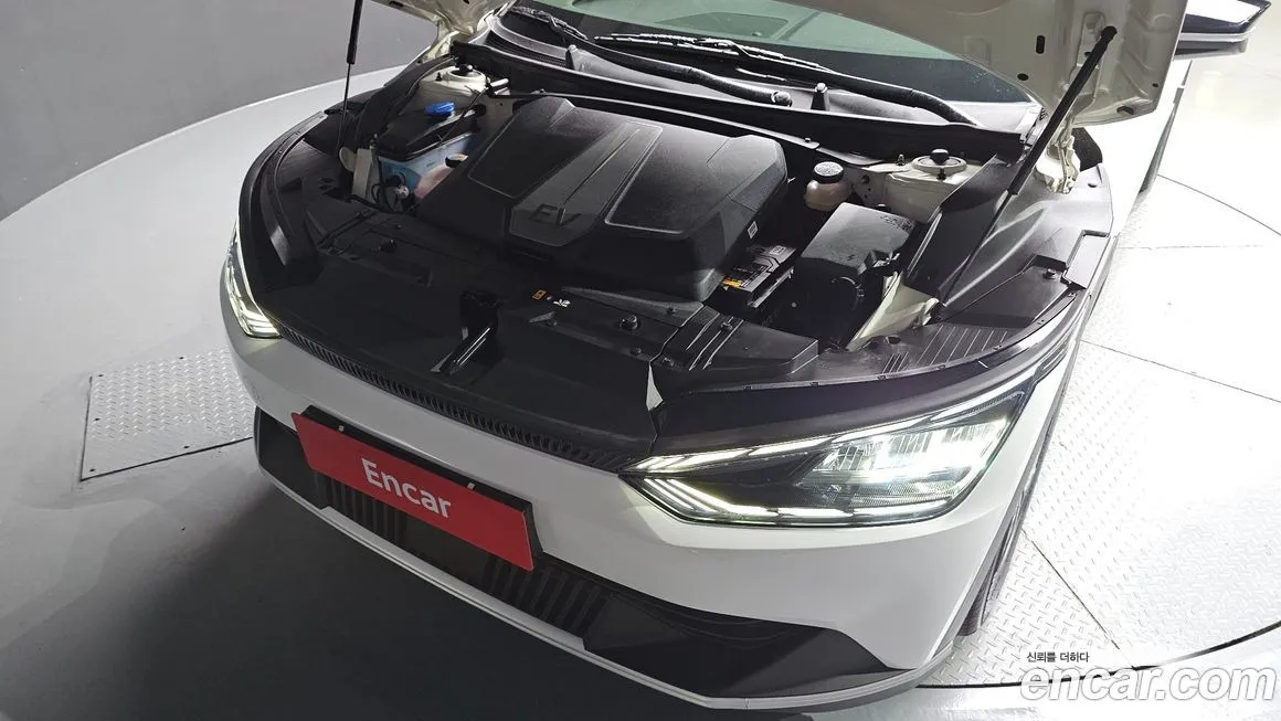 Kia EV6 2022 из KR, фото 6