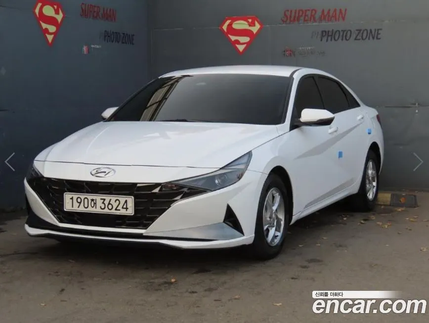 Hyundai AVANTE — фото 1